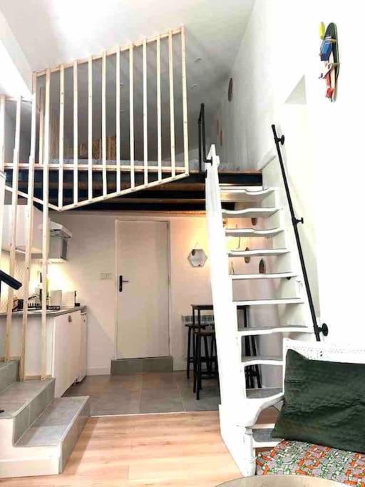 Jolie Mini Maison Lovely Tiny House Вітрі-сюр-Сен Екстер'єр фото