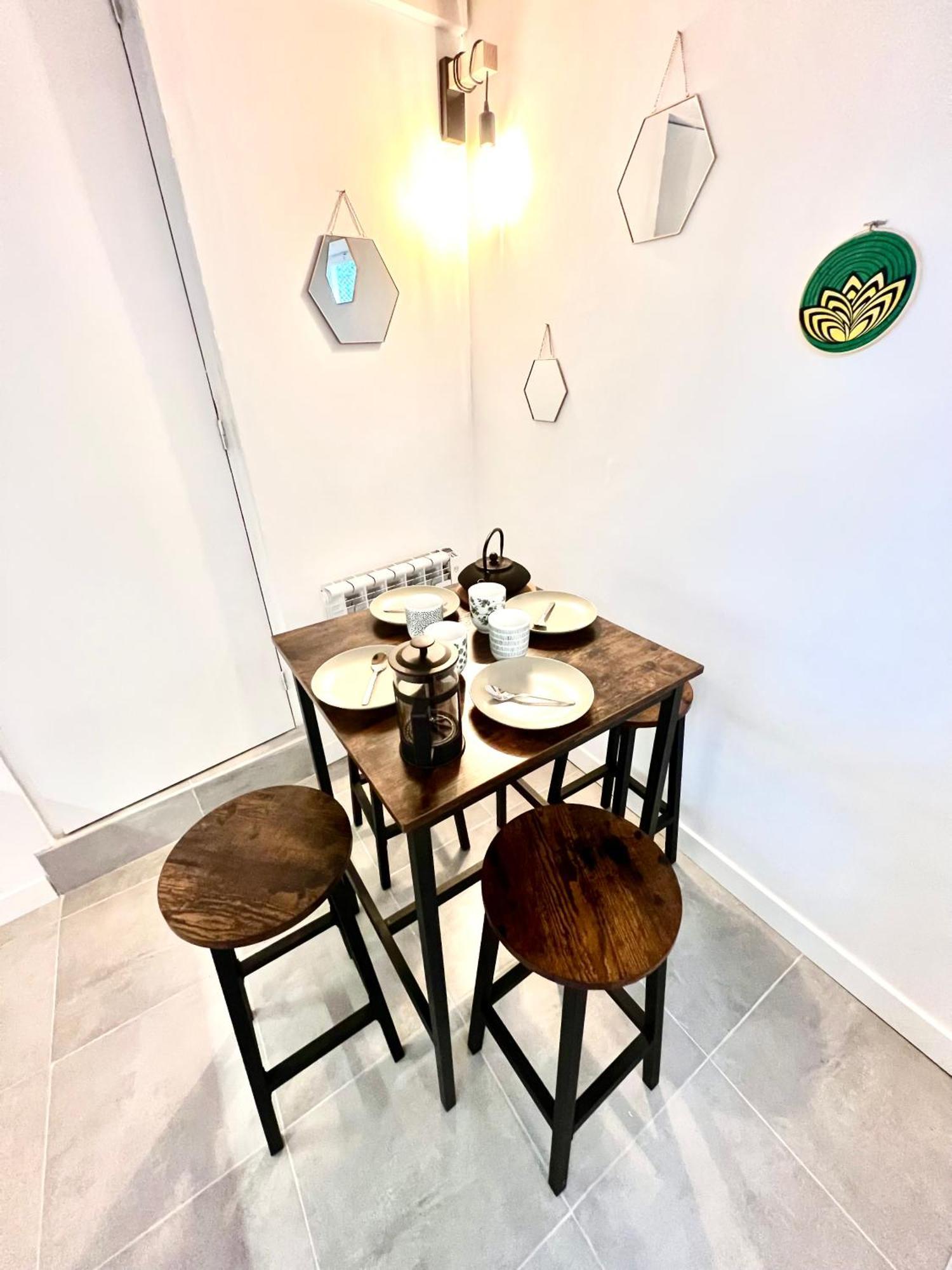 Jolie Mini Maison Lovely Tiny House Вітрі-сюр-Сен Екстер'єр фото
